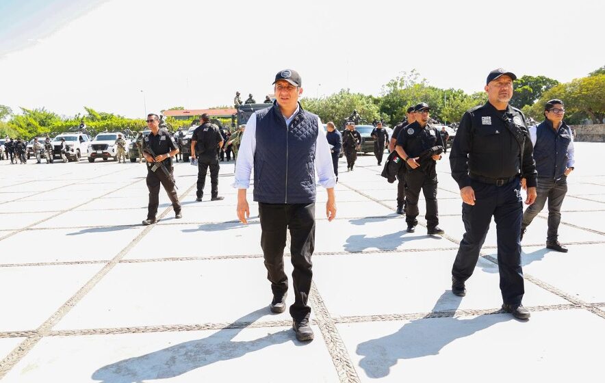 Fotografía Facebook: Bernardo Rodríguez Alamilla