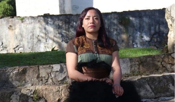 MARÍA VICTORIA, ESCRITORA TSOTSIL GANA PREMIO EN LA FIL GUADALAJARA