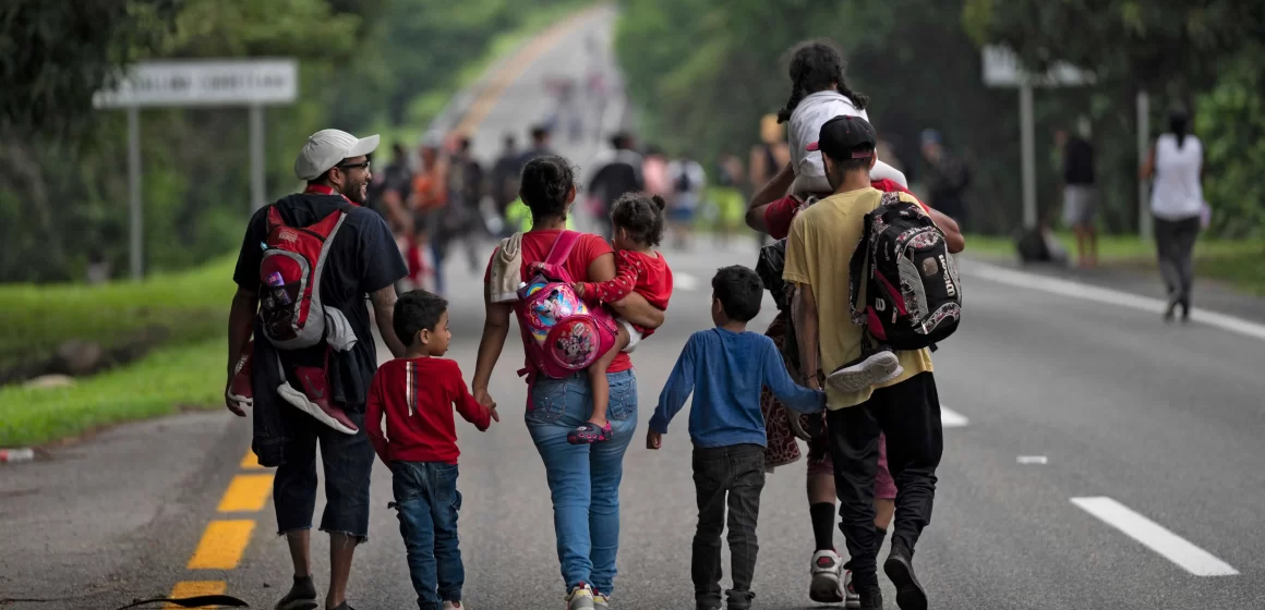 DESAFIAR EL ESTIGMA: LA DOBLE CRIMINALIZACIÓN DE LAS MUJERES MIGRANTES