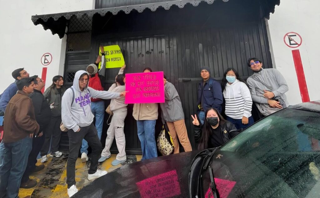 Estudiantes UBBJ_Redes Sociales