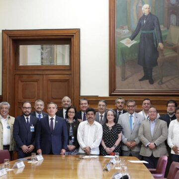 Suprema Corte de Justicia celebra primera sesión extraordinaria en Tenejapa, Chiapas