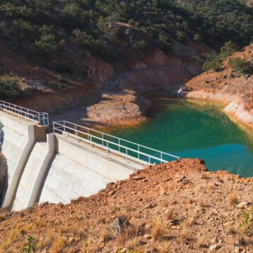 Detiene PROFEPA construcción de presa ilegal en Santa Catarina Minas, Oaxaca