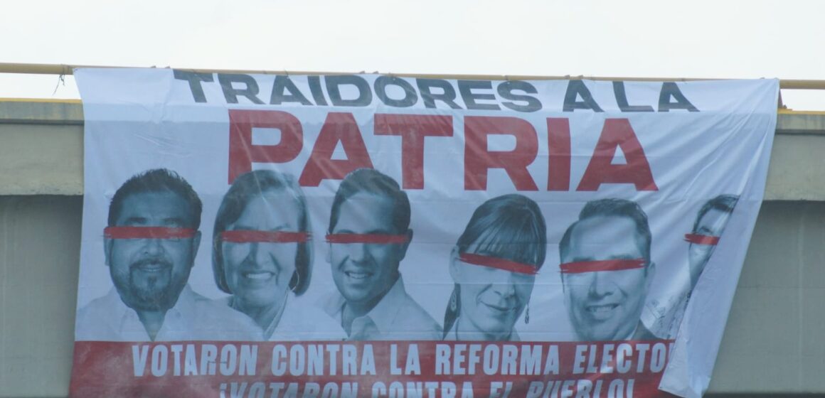 Llaman traidores a la patria a diputados de Oaxaca que votaron contra la reforma electoral
